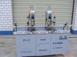 新都區(qū)新繁鎮(zhèn)黑馬木工機(jī)械廠 專業(yè)木工機(jī)械制造與解決方案提供商